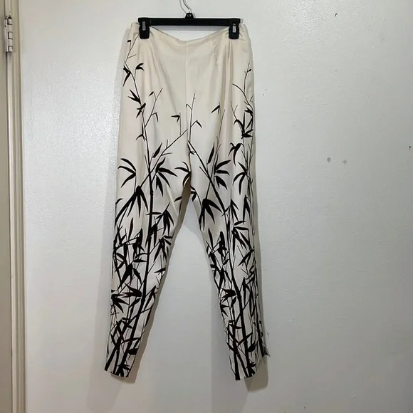 Russell Kemp 100% silk cream pants with bamboo design. Size 8 - Picture 5 of 8